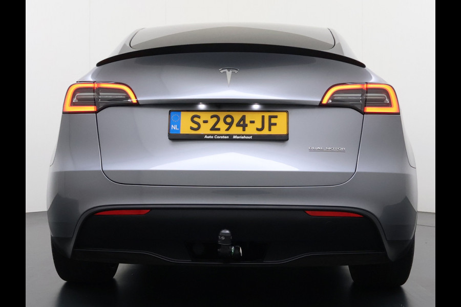 Tesla Model Y Performance 534pk 0-100 3,8 sec. Trekhaak AWD 78,1kWh Warmtepomp FSD-Comp.3 AutoPilot Carbon-Spoiler Elek.Achterklep AMD-Ryzen P Camera Navi LED ACC DAB Voorverwarmen interieur en Keyless via App One-Pedal-Drive Garantie op Accu 03-02-2031 maz. 192.000km max. 250Kw laadvermogen !