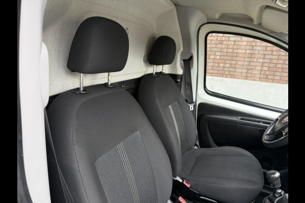 Fiat Fiorino 1.4 BENZINE / 78 PK / Airco / ALL-Season / Touchscreen met Bluetooth / PDC / 1e eigenaar /