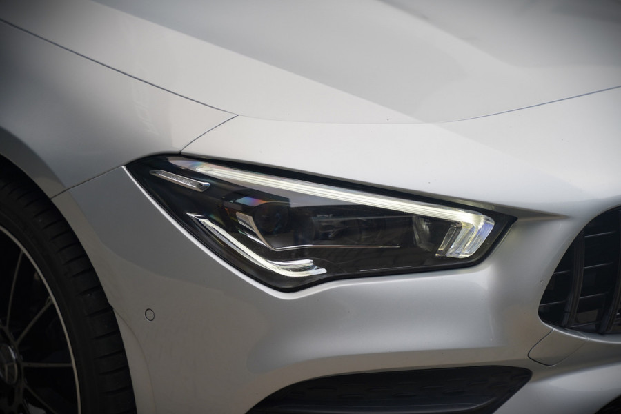 Mercedes-Benz CLA-Klasse Shooting Brake 250 e Edition | AMG Line | Panoramadak | Stoelverwarming | Camera | Keyless | Ambiance Verlichting | Cruise Control | Multibeam LED | BTW |