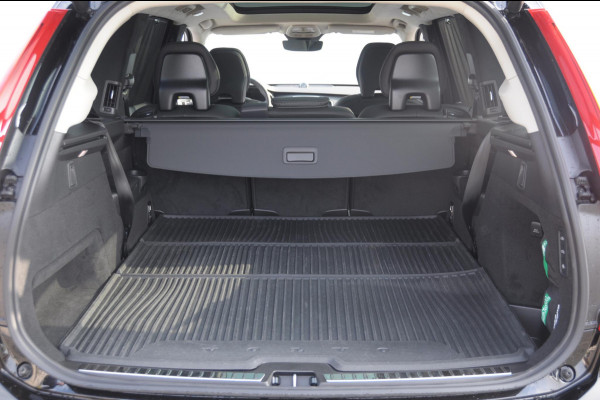 Volvo XC90 T8 455PK Recharge AWD Ultra Dark Long range / Luchtvering / Bowers & Wilkins/ Polestar Tuning / HEICO verlaging / Trekhaak / Head-up display / Stoelverwarming en ventilatie / Massagestoelen / Memory seats / Adaptive cruise control / 360 Camera /