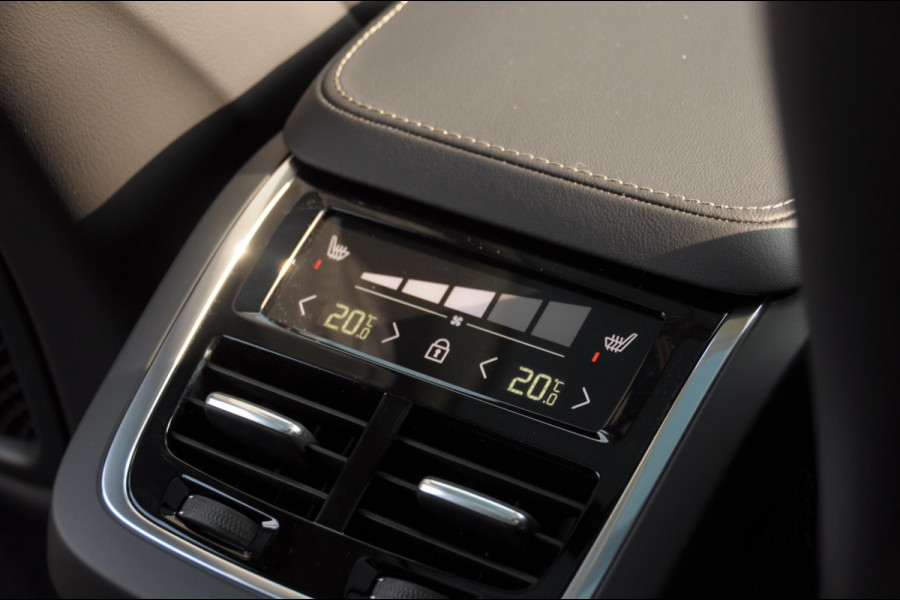 Volvo XC90 T8 455PK Recharge AWD Ultra Dark Long range / Luchtvering / Bowers & Wilkins/ Polestar Tuning / HEICO verlaging / Trekhaak / Head-up display / Stoelverwarming en ventilatie / Massagestoelen / Memory seats / Adaptive cruise control / 360 Camera /