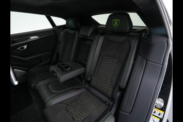 Lamborghini Urus 4.0 V8 Pearl Capsule (INCL-BTW) *CERAMIC-BRAKES | PANO | HEAD-UP | SOFT-CLOSE | LEATHER-ALCANTARA | FULL-LED | NIGHT-VISION | BANG&OLUFSEN | MEMORY-PACK | HEATED-SPORTSEATS | TOP-VIEW | ADAPTIVE-CRUISE | ...