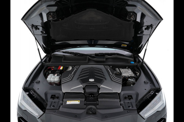 Lamborghini Urus 4.0 V8 Pearl Capsule (INCL-BTW) *CERAMIC-BRAKES | PANO | HEAD-UP | SOFT-CLOSE | LEATHER-ALCANTARA | FULL-LED | NIGHT-VISION | BANG&OLUFSEN | MEMORY-PACK | HEATED-SPORTSEATS | TOP-VIEW | ADAPTIVE-CRUISE | ...