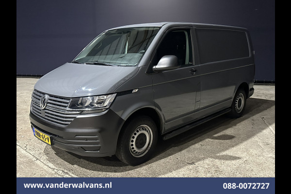 Volkswagen Transporter 2.0 TDI L1H1 Euro6 Airco | Camera | Cruisecontrol | Trekhaak | Sidebars Parkeersensoren