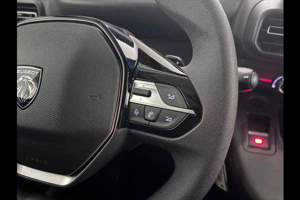 Peugeot Partner 1.5 BlueHDi 100PK L2 | Navigatie | Digitale Cockpit | Trekhaak | Airco