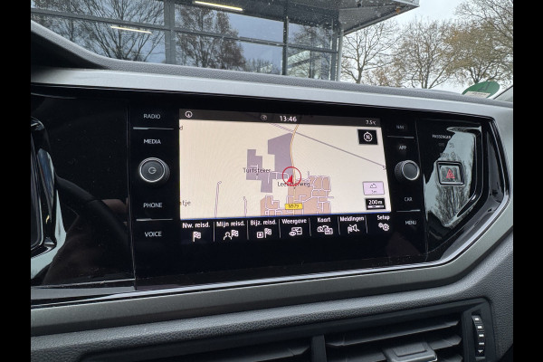 Volkswagen Polo 1.0 TSI Comfortline Panoramadak/Xenon/VT/Getint glas