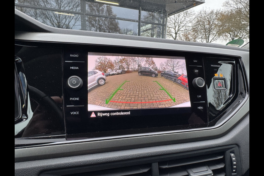 Volkswagen Polo 1.0 TSI Comfortline Panoramadak/Xenon/VT/Getint glas