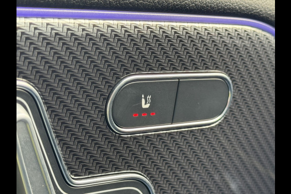 Mercedes-Benz GLA 180 Business Solution AMG Automaat/Panoramadak/LED/Keyless/Widescreen