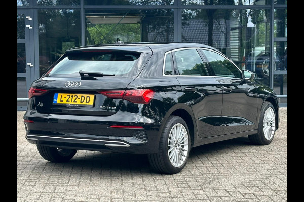 Audi A3 Sportback 30 TFSI Business edition Automaat/VTcockpit/Trekhaak/Led/Cruise/PDC
