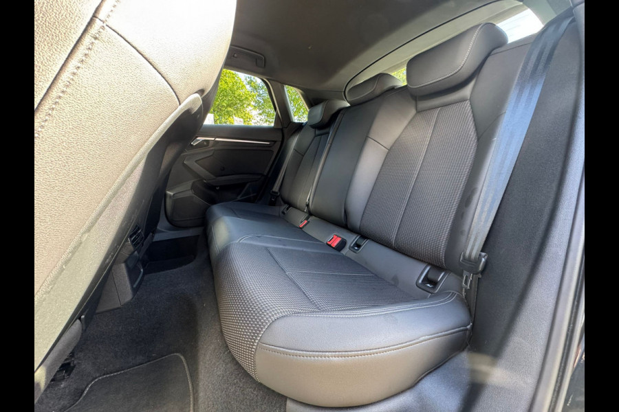 Audi A3 Sportback 30 TFSI edition one LED/Virtual/Sportstoelen/Clima/Navi/Cruise