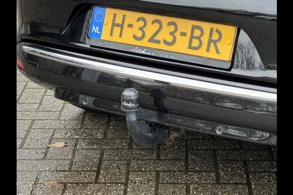 Renault Clio Estate 0.9 TCe Limited Navigatie/Trekhaak/Dab/Cruise/PDC/Getint glas  APK t/m 18-10-2027