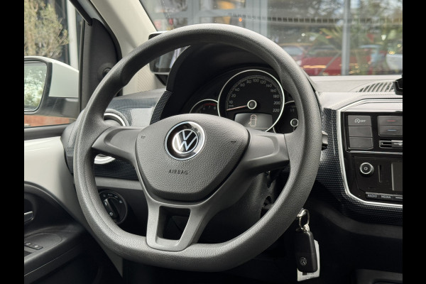 Volkswagen up! 1.0 Climate control/Camera/Cruise control/PDC
