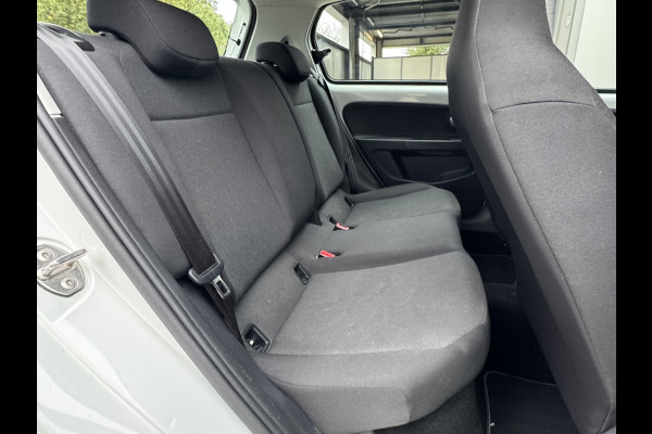 Volkswagen up! 1.0 Climate control/Camera/Cruise control/PDC