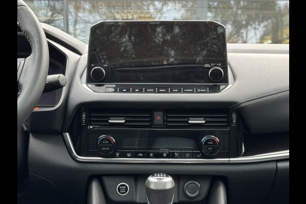 Nissan QASHQAI 1.3 MHEV Premiere Edition Panoramadak/Trekhaak/Clima/LED/Cruise/LM-Velgen