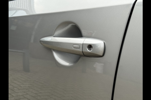 Nissan QASHQAI 1.3 MHEV Premiere Edition Panoramadak/Trekhaak/Clima/LED/Cruise/LM-Velgen