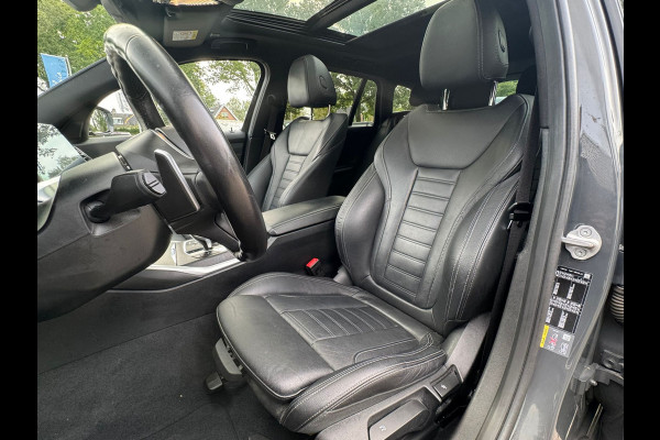 BMW 3 Serie Touring 330e High Executiv M-pakket/Panoramadak/Navigatie/Leder