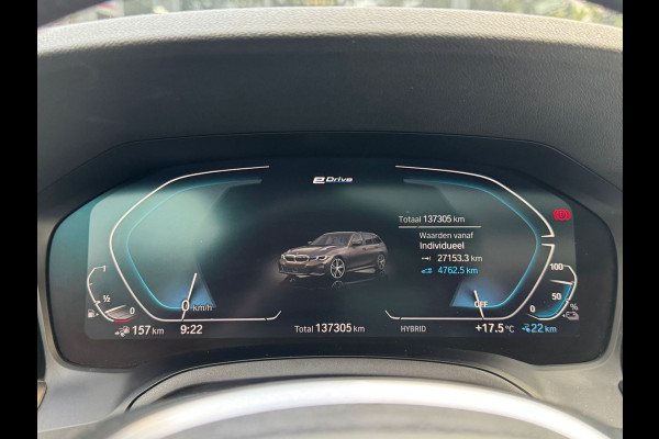 BMW 3 Serie Touring 330e High Executiv M-pakket/Panoramadak/Navigatie/Leder