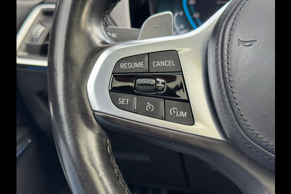 BMW 3 Serie Touring 330e High Executiv M-pakket/Panoramadak/Navigatie/Leder