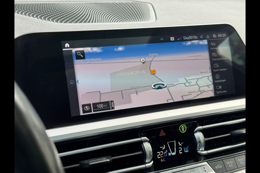BMW 3 Serie Touring 330e High Executiv M-pakket/Panoramadak/Navigatie/Leder