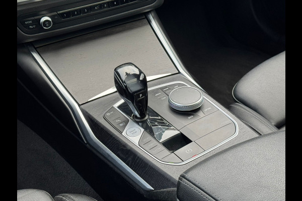 BMW 3 Serie Touring 330e High Executiv M-pakket/Panoramadak/Navigatie/Leder