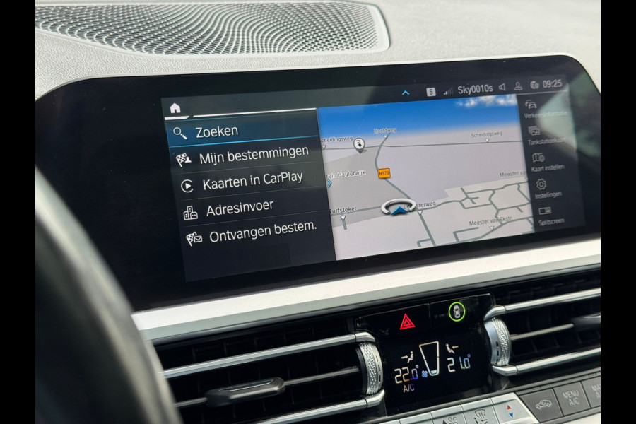 BMW 3 Serie Touring 330e High Executiv M-pakket/Panoramadak/Navigatie/Leder