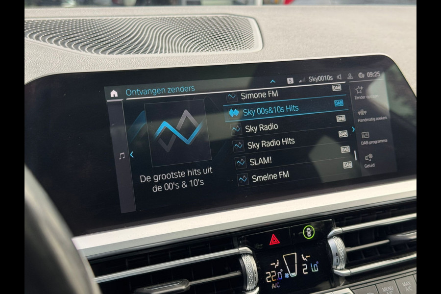 BMW 3 Serie Touring 330e High Executiv M-pakket/Panoramadak/Navigatie/Leder