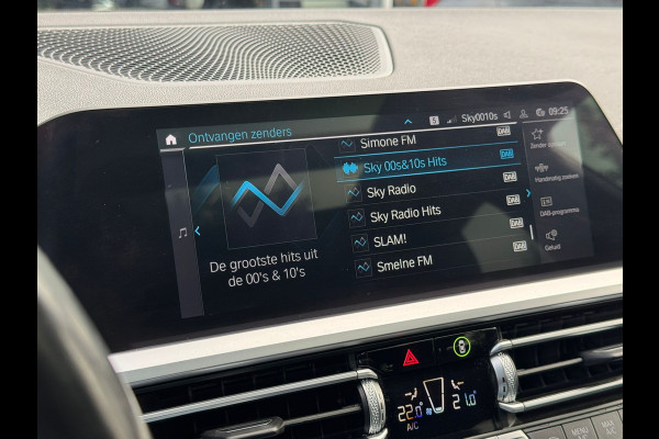 BMW 3 Serie Touring 330e High Executiv M-pakket/Panoramadak/Navigatie/Leder