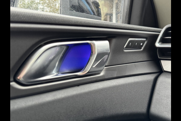 Lynk & Co 01 1.5 Panoramadak/360 Camera/Clima/Cruise/Stoelverwarming/Apple-carplay