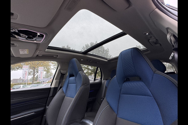 Lynk & Co 01 1.5 Panoramadak/360 Camera/Clima/Cruise/Stoelverwarming/Apple-carplay