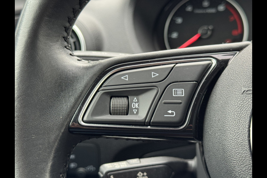 Audi Q2 30 TFSI epic Navigatie/Climate control/Cruise/LM-Velgen/Audio