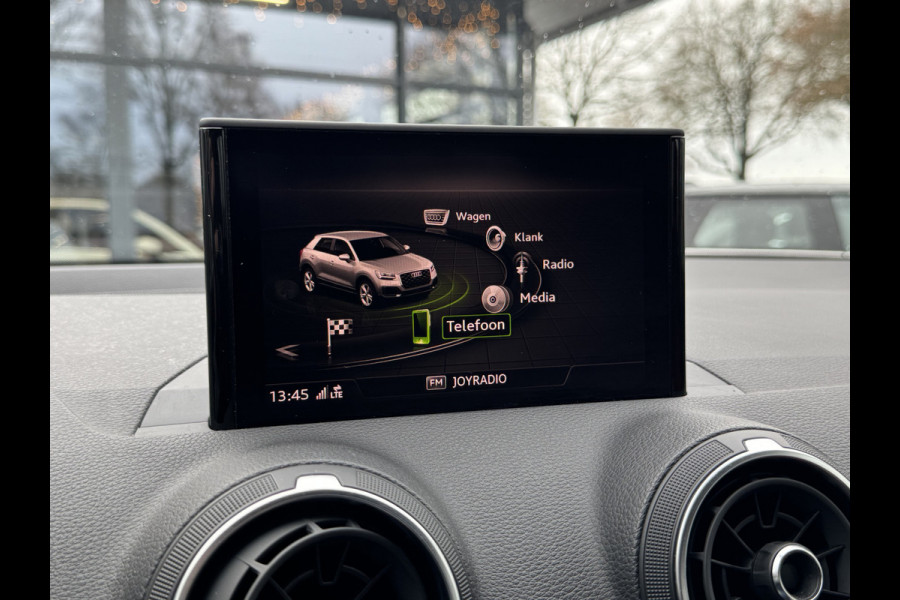 Audi Q2 30 TFSI epic Navigatie/Climate control/Cruise/LM-Velgen/Audio