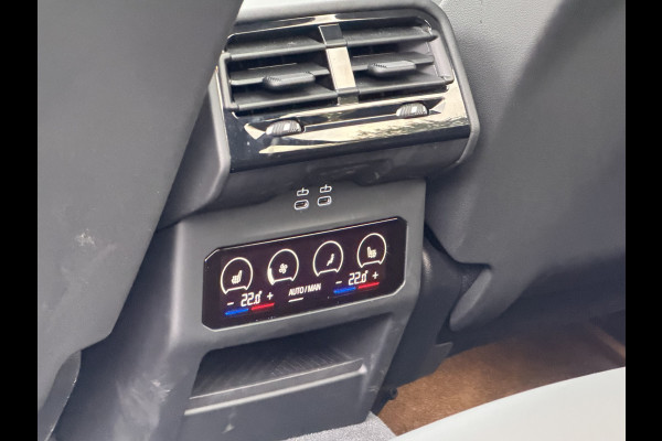 BMW 5 Serie Touring 540d xDrive M-Sport FULL OPTION Leer/Pano/Camera/Trekhaak/ 21 inch