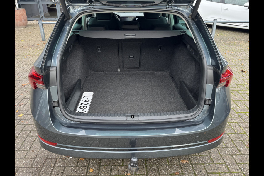 Škoda Octavia Combi 1.0 TSI Business Edition Virtual/Trekhaak/Clima/Navi/LED/Cruise/LM-Velgen