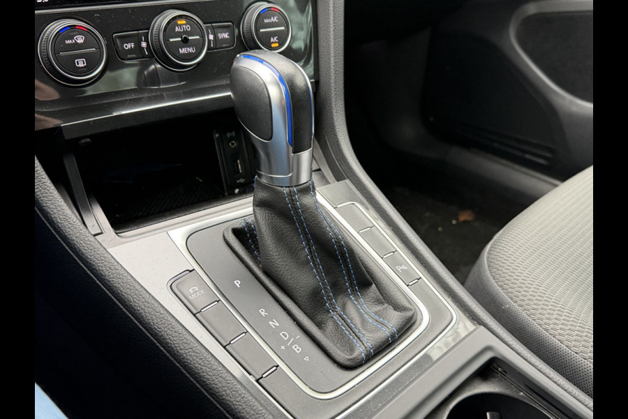 Volkswagen e-Golf E-Golf Vitrual/Clima/Cruise/LED/Navi/LM-Velgen SOH 89%