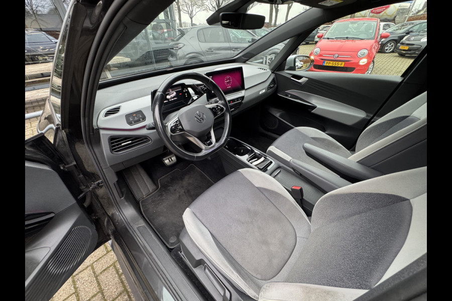 Volkswagen ID.3 First Plus 58 kWh LED/Clima/Cruise/Navi/Camera/LM-Velgen