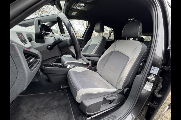 Volkswagen ID.3 First Plus 58 kWh LED/Clima/Cruise/Navi/Camera/LM-Velgen