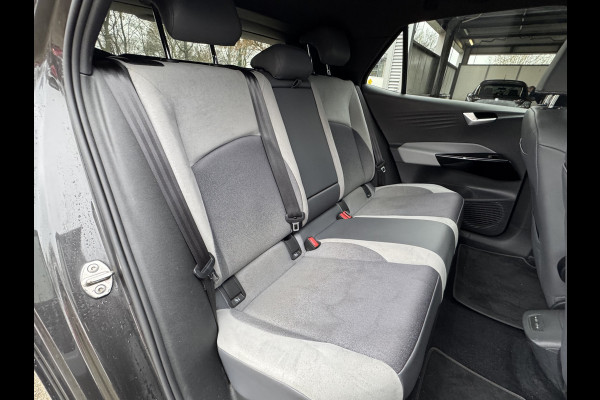 Volkswagen ID.3 First Plus 58 kWh LED/Clima/Cruise/Navi/Camera/LM-Velgen