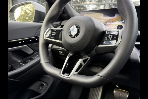 BMW 5 Serie Touring 540d xDrive FULL OPTION Leer/Pano/Camera/Trekhaak/ 21 inch