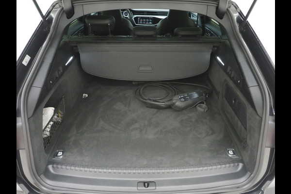 Audi A6 Avant 55 TFSI e quattro Competition | Panoramadak | RS Stoelen | Chameleon | Sfeerverlichting | Adaptive Cruise