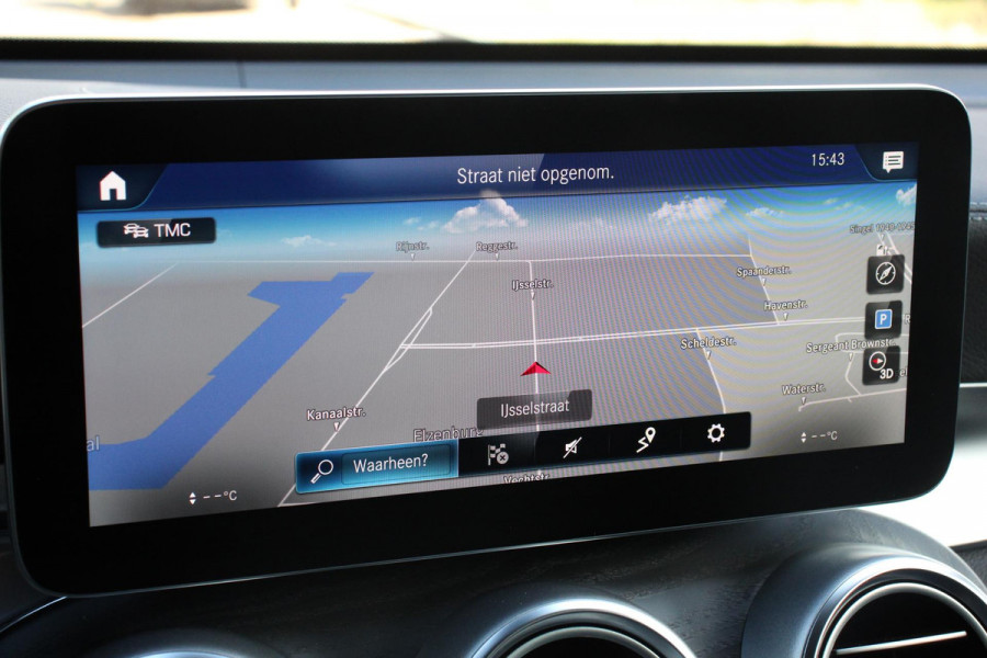 Mercedes-Benz GLC 300e 4-MATIC Business AMG Night Pack | Full LED | Trekhaak | Navigatie | PDC | Camera | MBUX