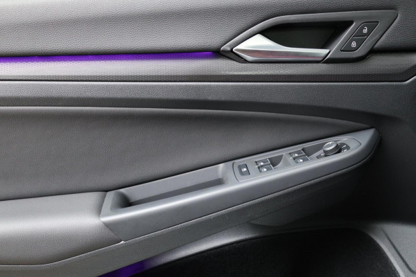 Volkswagen Golf 2.0 TSI GTI Clubsport 420+PK IQ/PANO/HUD/HALF LEER+ALCANTARA+S.VERWARMING/19"/CAM/LINE/ACC/ECC/12 MND GARANTIE!