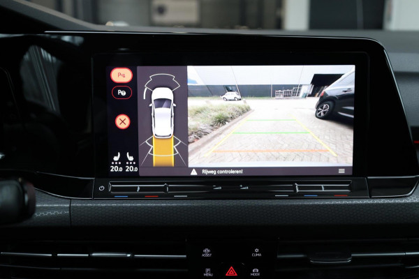 Volkswagen Golf 2.0 TSI GTI Clubsport 420+PK IQ/PANO/HUD/HALF LEER+ALCANTARA+S.VERWARMING/19"/CAM/LINE/ACC/ECC/12 MND GARANTIE!