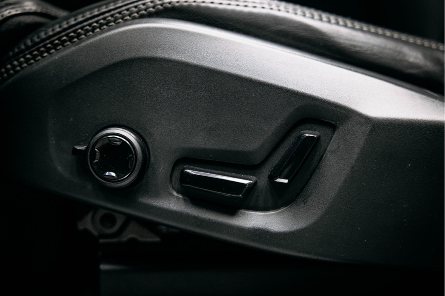 Volvo XC90 2.0 T8 Twin Engine AWD Inscription | 7 Zitter | Lederen stoelen met verwarming en geheugen | Trekhaak |