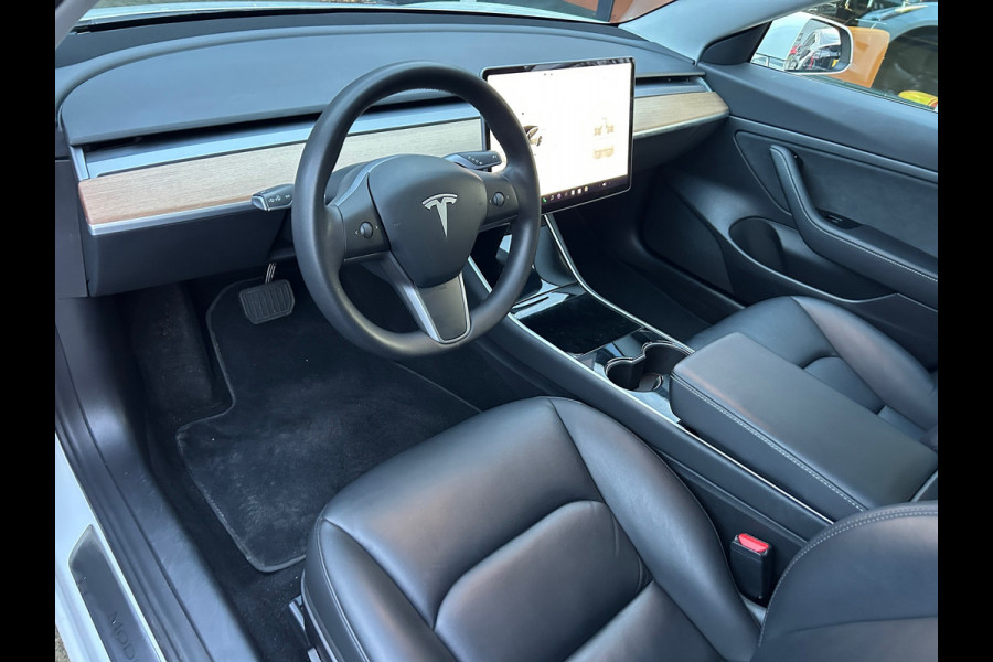 Tesla Model 3 Standard RWD Plus 60 kWh 87% SOH 1e Eigenaar NL-Auto