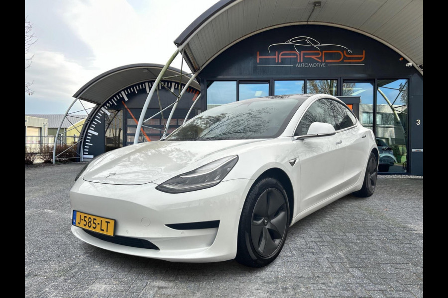 Tesla Model 3 Standard RWD Plus 60 kWh 87% SOH 1e Eigenaar NL-Auto