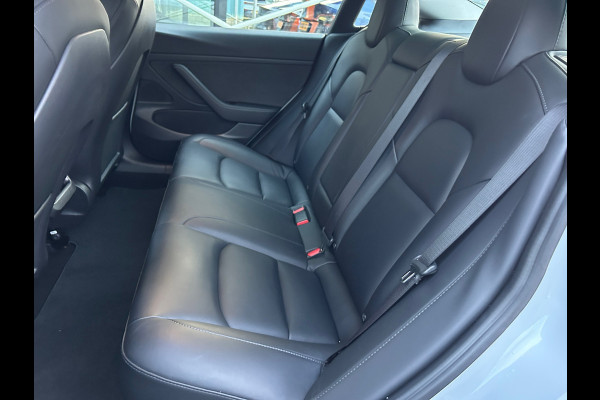Tesla Model 3 Standard RWD Plus 60 kWh 87% SOH 1e Eigenaar NL-Auto
