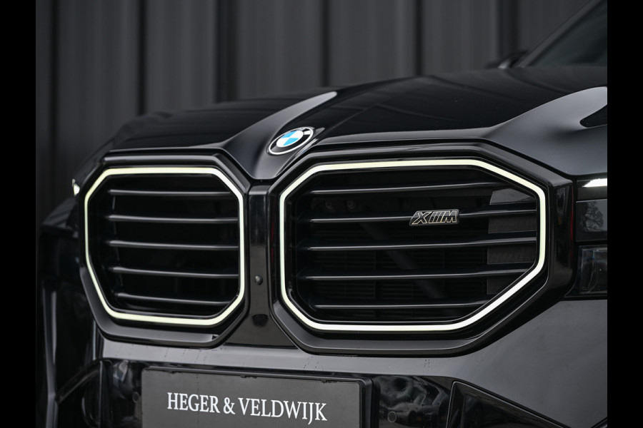 BMW XM PHEV 30 kWh V8 654 PK · M-Sport Pro · B&W Sound · M Sport differential · Adaptive M onderstel prof. · 360 Camera · Massage · Act