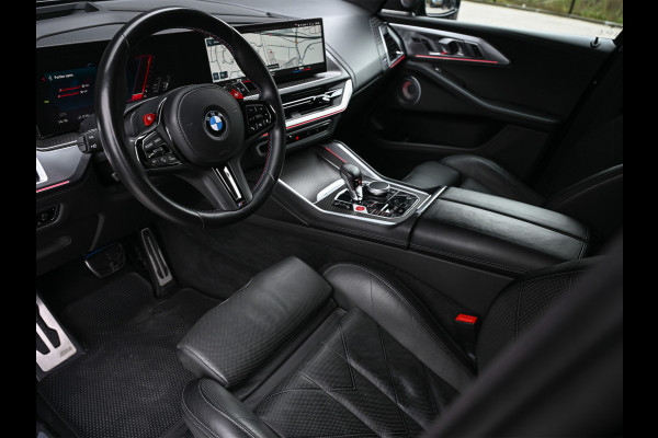 BMW XM PHEV 30 kWh V8 654 PK · M-Sport Pro · B&W Sound · M Sport differential · Adaptive M onderstel prof. · 360 Camera · Massage · Act