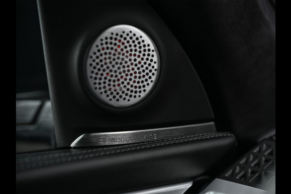BMW XM PHEV 30 kWh V8 654 PK · M-Sport Pro · B&W Sound · M Sport differential · Adaptive M onderstel prof. · 360 Camera · Massage · Act