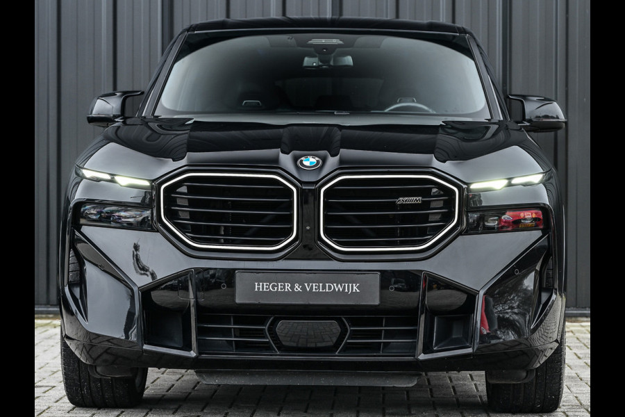 BMW XM PHEV 30 kWh V8 654 PK · M-Sport Pro · B&W Sound · M Sport differential · Adaptive M onderstel prof. · 360 Camera · Massage · Act